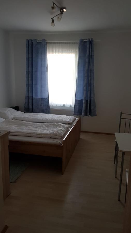 Pop'S Rooms - Transilvania Boheimkirchen エクステリア 写真